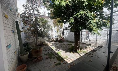 🏡 VENTA DE CASA EN COLONIA LA PAZ – 6 RECÁMARAS CON BAÑO PROPIO C/U