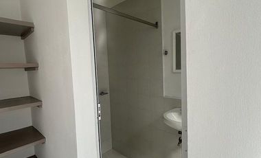 🏡 VENTA DE CASA EN COLONIA LA PAZ – 6 RECÁMARAS CON BAÑO PROPIO C/U