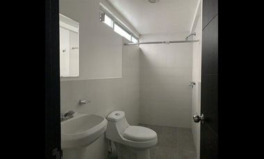 🏡 VENTA DE CASA EN COLONIA LA PAZ – 6 RECÁMARAS CON BAÑO PROPIO C/U