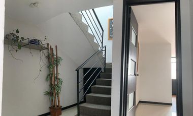 🏡 VENTA DE CASA EN COLONIA LA PAZ – 6 RECÁMARAS CON BAÑO PROPIO C/U