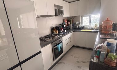 Departamento GRAND TOWER CENTENARIO, BODEGA Y ESTACIONAMIENTOS INDEPENDIENTES