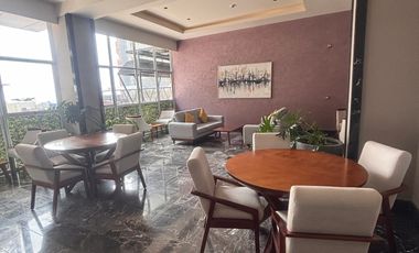 Departamento GRAND TOWER CENTENARIO, BODEGA Y ESTACIONAMIENTOS INDEPENDIENTES