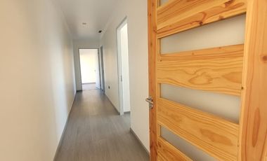 VENDEMOS  CASA EN PARCELA UBICADA EN ZAPALLAR CURICO