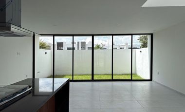 Casa en venta en Casa Fuerte, Tlajomulco de zuñiga