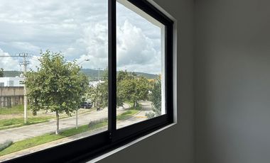 Casa en venta en Casa Fuerte, Tlajomulco de zuñiga