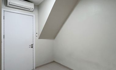 Rumah 2 Lantai Minimalis Siap Huni di Uville Bintaro Jaya