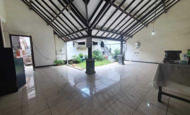 DIJUAL RUMAH BANYUMANIK,  3 MENIT KE PINTU TOL TEMBALANG  SEMARANG