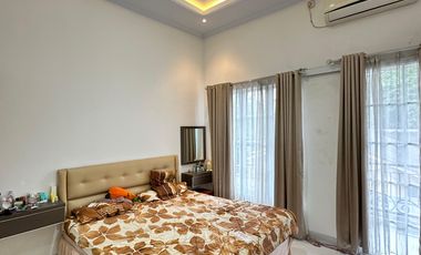 Rumah Qozy Cantik di Jl Durian Barat Jagakarsa Jakarta