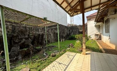 Home Sweet Home Halaman Luas di Jl Kenanga Megapolitan Cinere