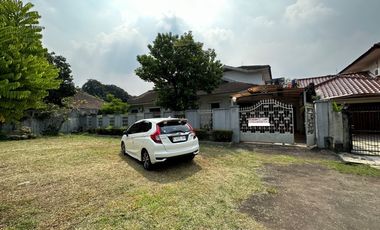 Home Sweet Home Halaman Luas di Jl Kenanga Megapolitan Cinere