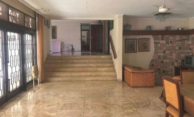 Rumah 1 Lantai Halaman Luas di Jl Garuda Komp Megapolitan Cinere