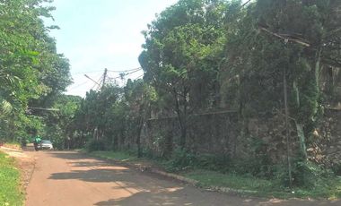 Rumah 1 Lantai Halaman Luas di Jl Garuda Komp Megapolitan Cinere