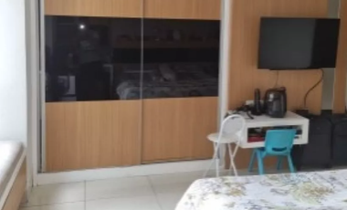 Apartment di Pusat Kota View Lap Golf dan Taman