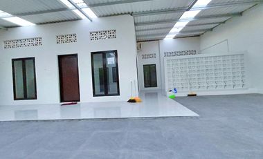 Rumah Luas Bagus Siap Huni utk Kantor, R. usaha atau Rumah Tinggal