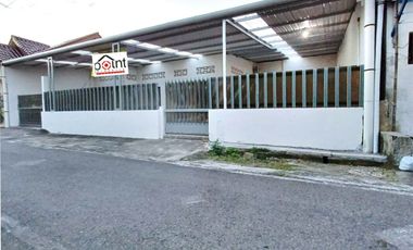 Rumah Luas Bagus Siap Huni utk Kantor, R. usaha atau Rumah Tinggal