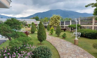 Villa Mewah Fully Furnished View Pegunungan Akses Lebar Di Cipanas