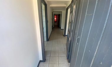 ACOGEDORA CASA EN ESQUINA A PASOS DE PLAYA CHICA CARTAGENA