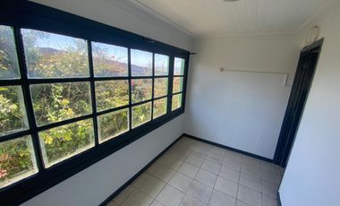 ACOGEDORA CASA EN ESQUINA A PASOS DE PLAYA CHICA CARTAGENA