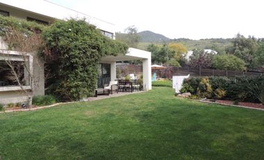 CASA 4 DORMITORIOS EN CONDOMINIO LA RESERVA CHICUREO