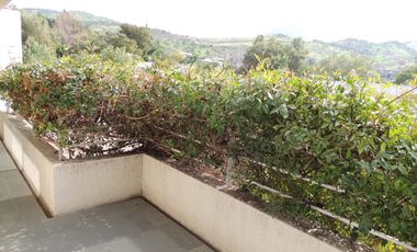 CASA 4 DORMITORIOS EN CONDOMINIO LA RESERVA CHICUREO