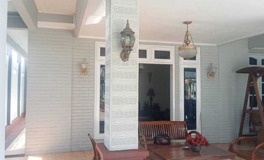Rumah/Villa full furnished di kota Sumedang