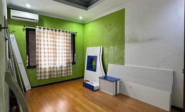 Rumah 2 lantai murah di CONDET JAKARTA TIMUR