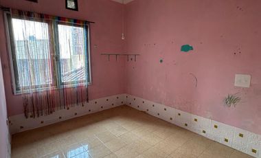 Rumah 2 lantai murah di CONDET JAKARTA TIMUR