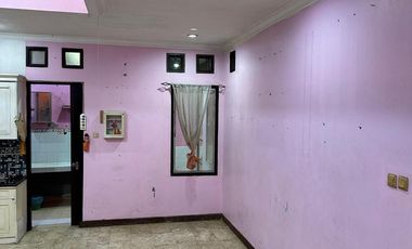 Rumah 2 lantai murah di CONDET JAKARTA TIMUR