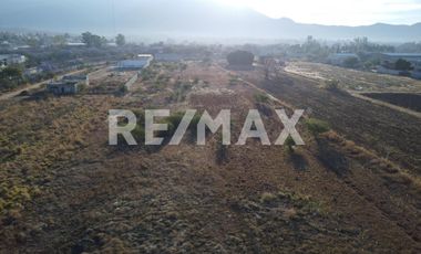Terreno en zona industrial  - (3)