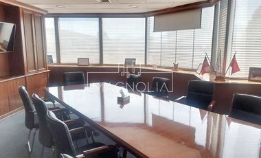 Oficina en Arriendo en A pasos del Metro Tobalaba, a pasos del MUT