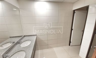 Oficina en Arriendo en A pasos del Metro Pedro de Valdivia