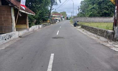 DIJUAL TANAH STRATEGIS PIYUNGAN JOGJA 719 M2 HOOK, SHM READY!