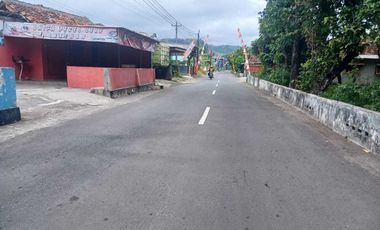 DIJUAL TANAH STRATEGIS PIYUNGAN JOGJA 719 M2 HOOK, SHM READY!