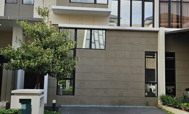 Disewakan Rumah Mewah 4 lantai di Asya jgc cakung harga Nego Full furn