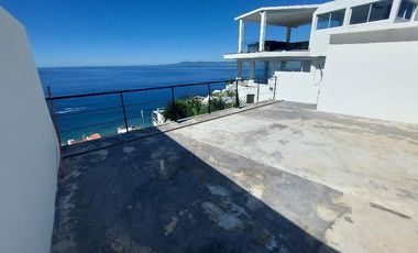 215 C Gardenias Penthouse 4