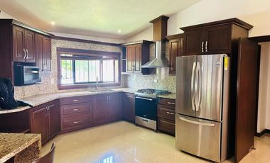 CASA EN VENTA FRACC. EL URO, CARRETERA NACIONAL, MONTERREY