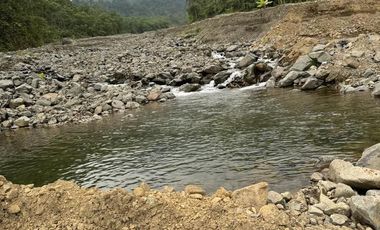 VENTA PROPIEDAD TURÍSTICA  AGRO INDUSTRIAL 226 HECT. EN BUCAY (AGE)