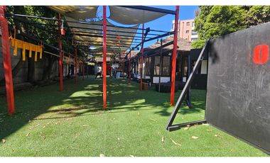 CASA FINES COMERCIALES - METRO MANQUEHUE