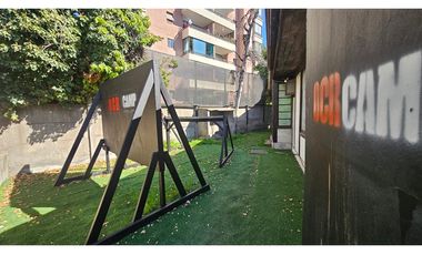 CASA FINES COMERCIALES - METRO MANQUEHUE