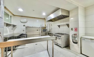 Arriendo (HOTEL) CON PATENTES COMERCIALES