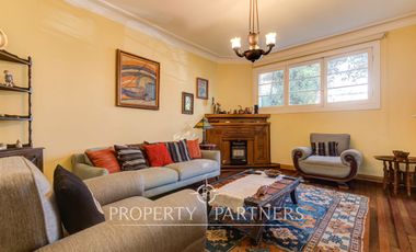 Linda y amplia casa ubicada en el corazón de Providencia