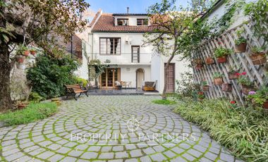 Linda y amplia casa ubicada en el corazón de Providencia