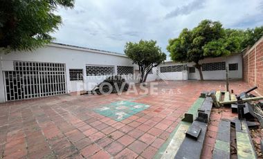 VENTA de CASA COMERCIAL en CUCUTA
