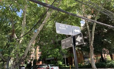 Departamento en Arriendo en Darío Urzua esquina Pedro de Valdivia/// Cercano a Metro Inés de Suarez
