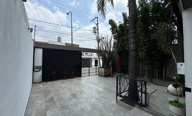 Inmueble ideal para Consultorio, Oficina, Restaurante, Spa o Academia en Renta