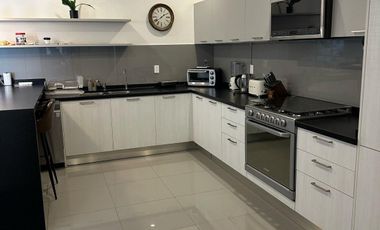PH Amueblado en Venta y Renta Central Park Bosque Real
