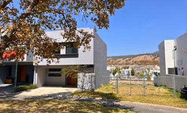 TERRENO EN VENTA EN BOSQUE REAL, SANTA ANITA, TLAJOMULCO