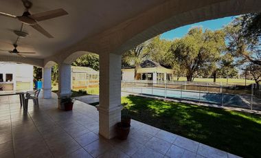 Las Delicias – Casa Amoblada con Pileta y Quincho en Alquiler