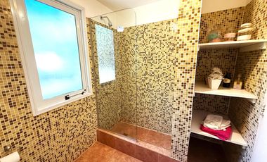 Las Delicias – Casa Amoblada con Pileta y Quincho en Alquiler