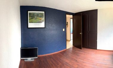 CASA EN VENTA EN LOMAS DE VALLE DORADO EN TLALNEPANTLA